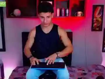 chris_morton on Chaturbate