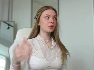 Freechat cyberheart_ on Chaturbate