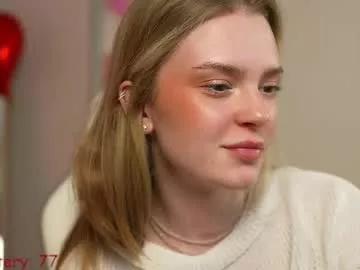 Freechat cyberheart_ on Chaturbate