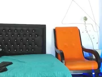 Freechat damian_hart_24cm on Chaturbate