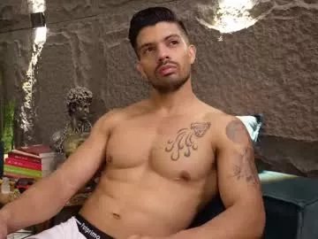 Freechat dann_saenz on Chaturbate