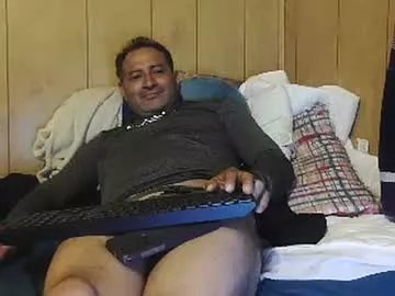 Freechat dantehot82 on Chaturbate