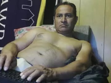 Freechat dantehot82 on Chaturbate