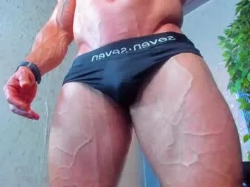 dennis_cox_ on Chaturbate 
