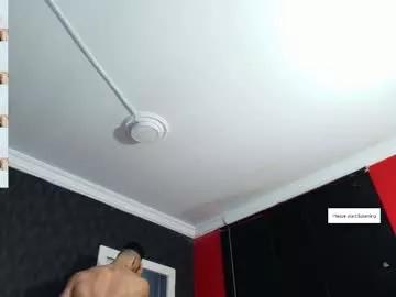 Freechat dylanlenox on Chaturbate