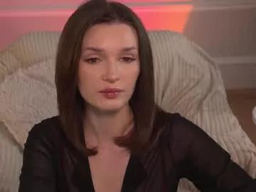 Group e_vvv_a on Chaturbate