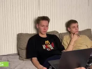 Freechat eaton_ on Chaturbate