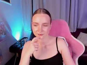 ellabloom on Chaturbate