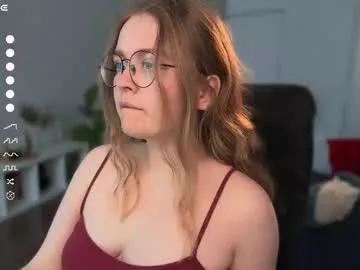 Freechat emilyforelsket on Chaturbate