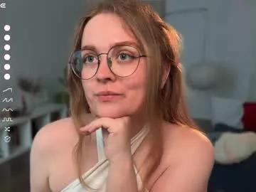 Freechat emilyforelsket on Chaturbate