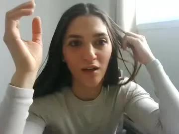 emmababy2322 on Chaturbate 