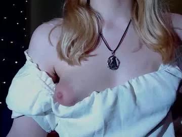 erica_mayer on Chaturbate