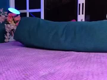 evangelyne1 on Chaturbate 