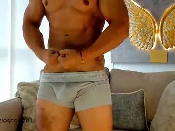 ezzio_scolaro on Chaturbate 