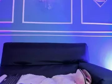 Freechat goddessjulieta on Chaturbate