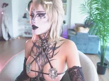 Freechat goth_dolll on Chaturbate