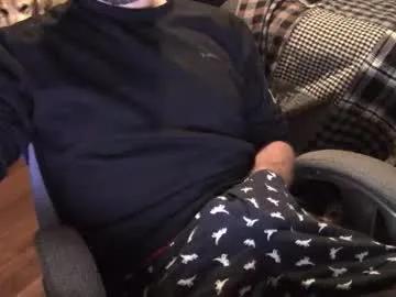 Freechat heavilyhung on Chaturbate