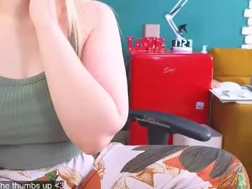 Freechat hell_l0ve on Chaturbate