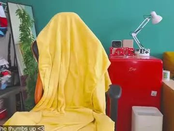 Freechat hell_l0ve on Chaturbate