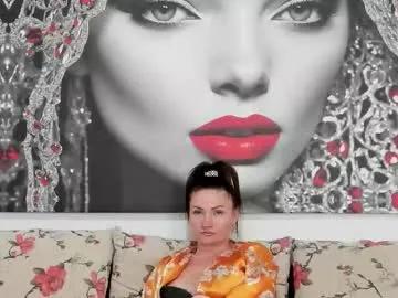 Freechat illegalbeauty87 on Chaturbate