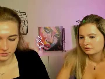 iris_velvet on Chaturbate