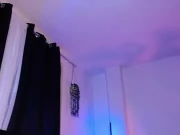 Freechat isaac_saenz on Chaturbate