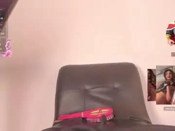 isabelsexysmile_ on Chaturbate