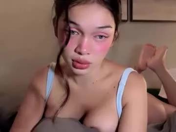 its_me_kelly on Chaturbate