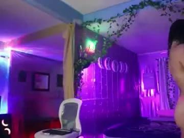 juicyjayxxx69 on Chaturbate