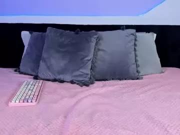 julieta_cortes__ on Chaturbate