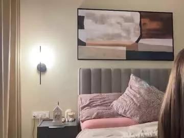 Freechat kiramystery on Chaturbate