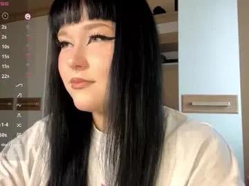 Freechat kyongsevenbergen on Chaturbate