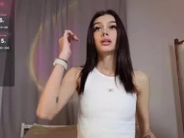 Freechat lil_fleur on Chaturbate