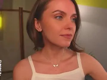 Freechat lil_fleur on Chaturbate