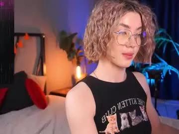 Freechat lindathacker on Chaturbate
