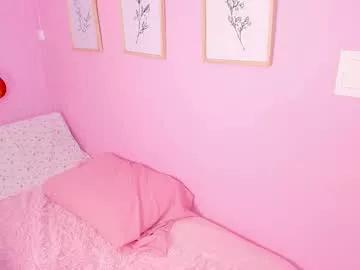 Freechat little_effy18_ on Chaturbate