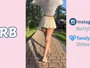 Freechat little_effy18_ on Chaturbate