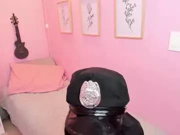 Freechat little_effy18_ on Chaturbate