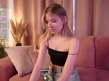 lorettaaven on Chaturbate 