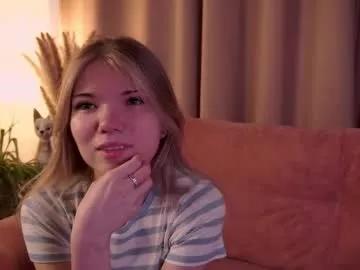 lorettaaven on Chaturbate 