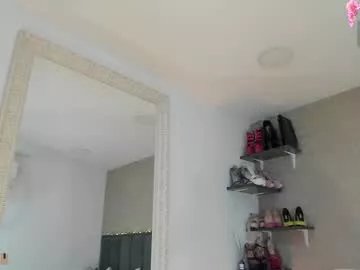 Freechat mariana_c on Chaturbate