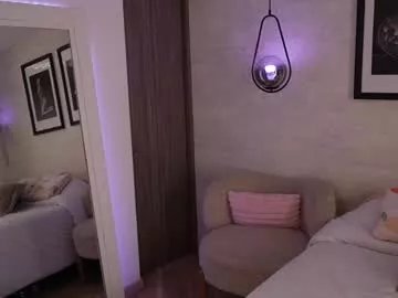 Freechat mariannacruzz on Chaturbate