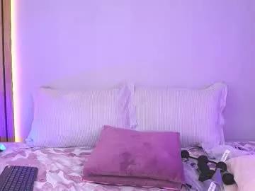 Freechat mia_reeves on Chaturbate