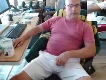 mwguyexibitionist on Chaturbate