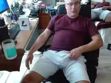 mwguyexibitionist on Chaturbate