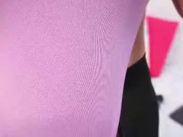 Freechat nicoleflorens on Chaturbate