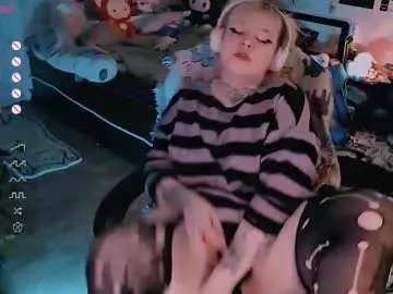 Freechat noori_hope on Chaturbate