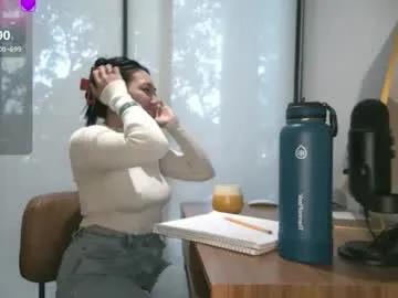 ozhmara on Chaturbate