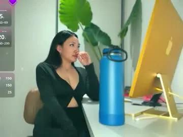 ozhmara on Chaturbate