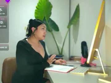 ozhmara on Chaturbate